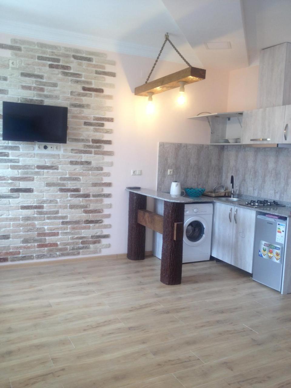 Nodari Batumi Exteriör bild